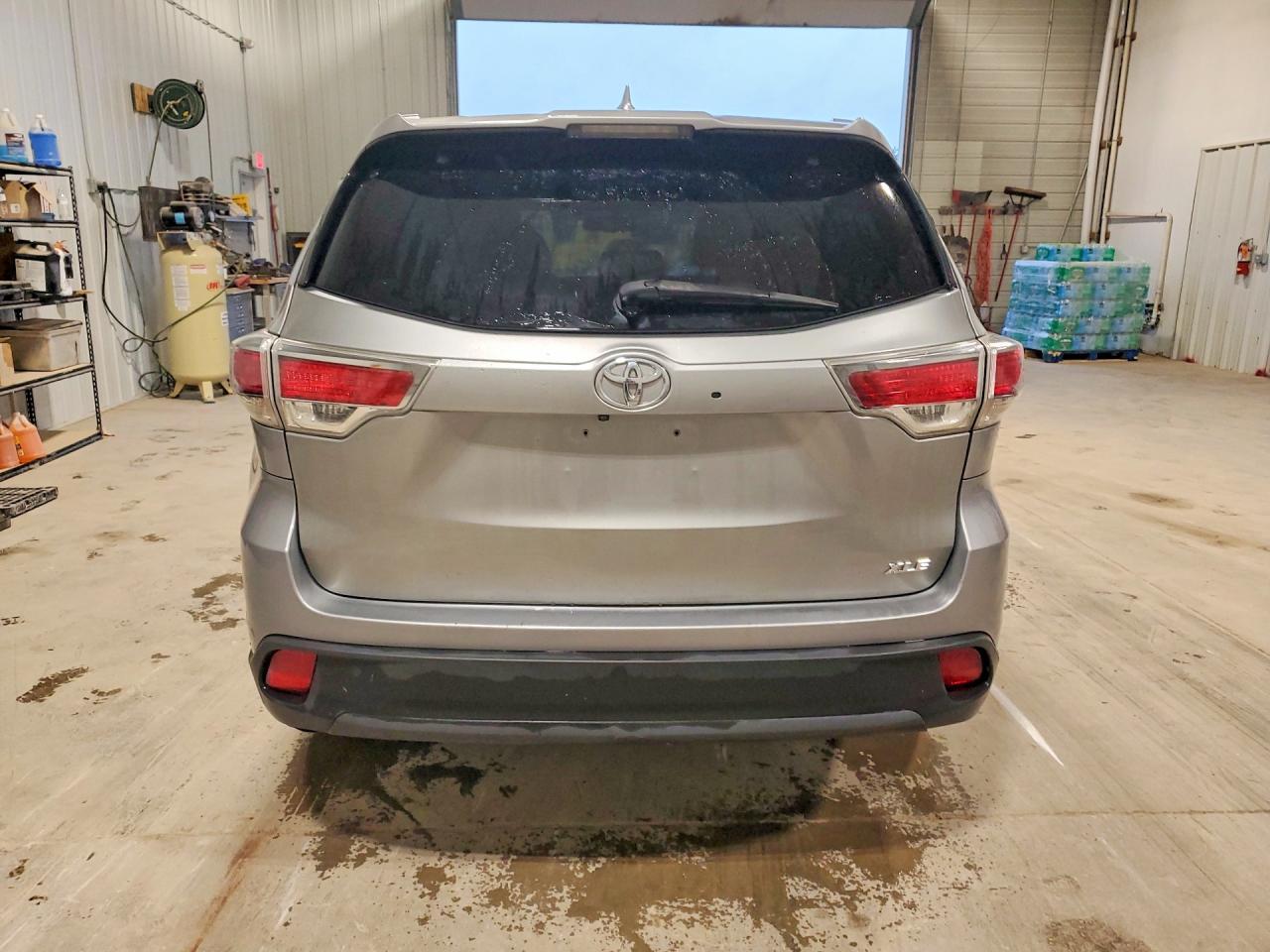 2016 Toyota Highlander Xle - Фото 6
