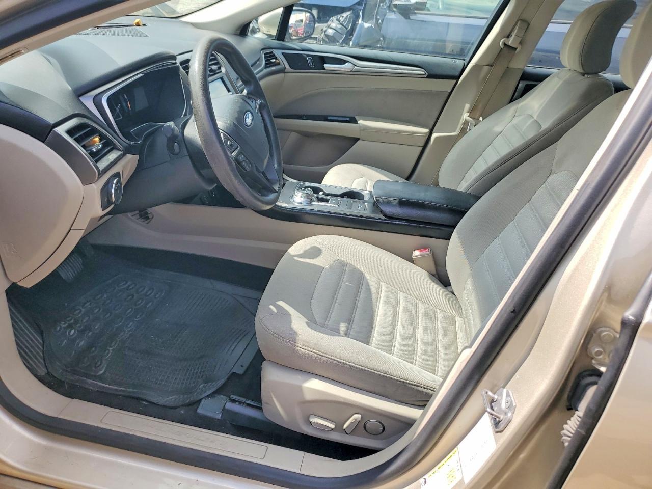 2017 Ford Fusion Se - Фото 7