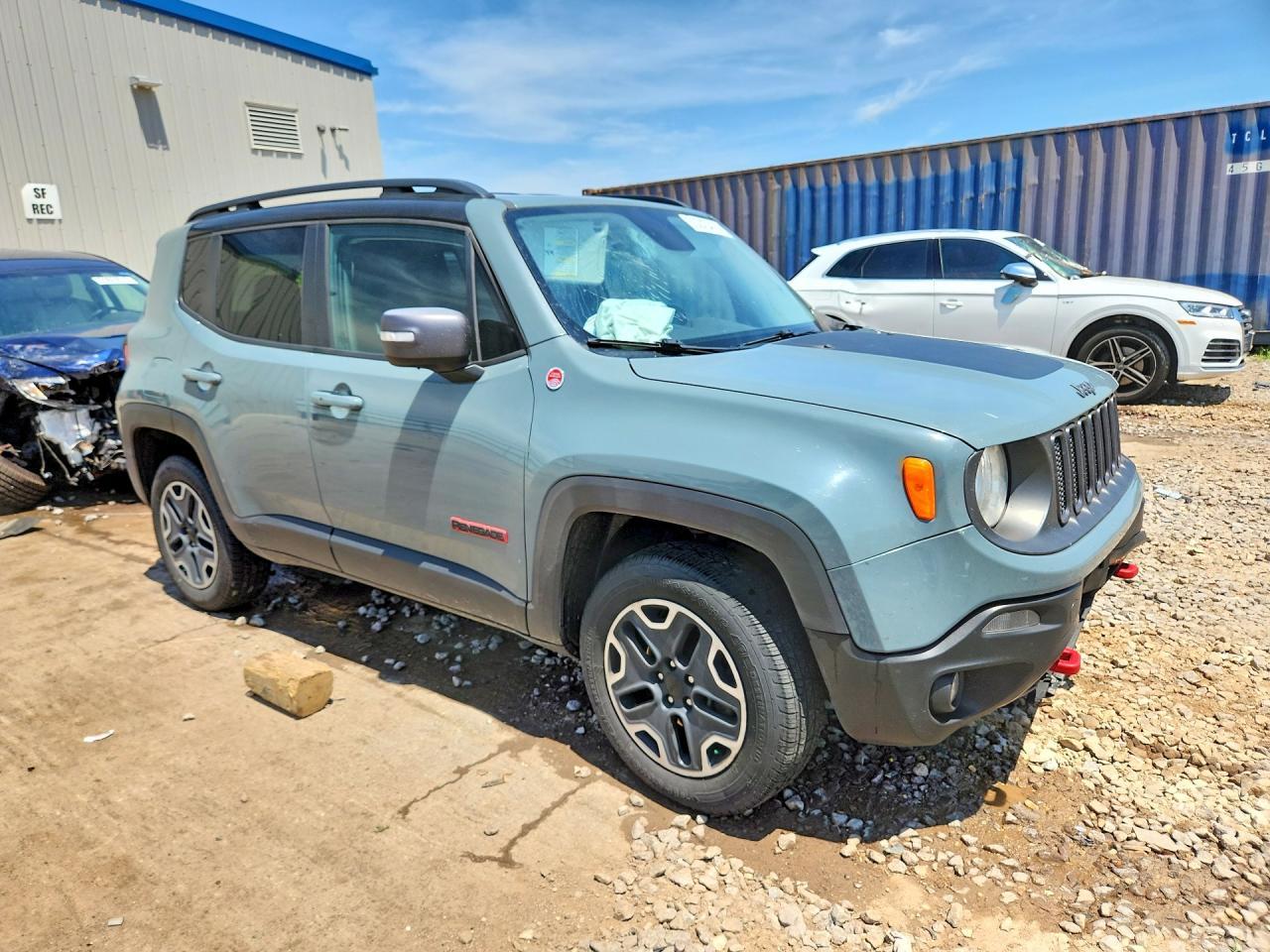 2016 Jeep Renegade Trailhawk - Фото 4
