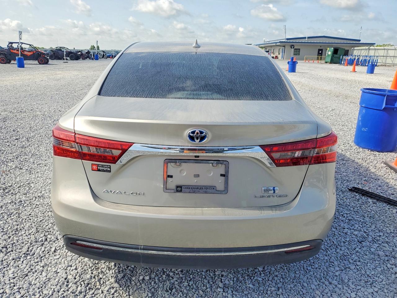 2016 Toyota Avalon Hybrid Limited - Фото 6