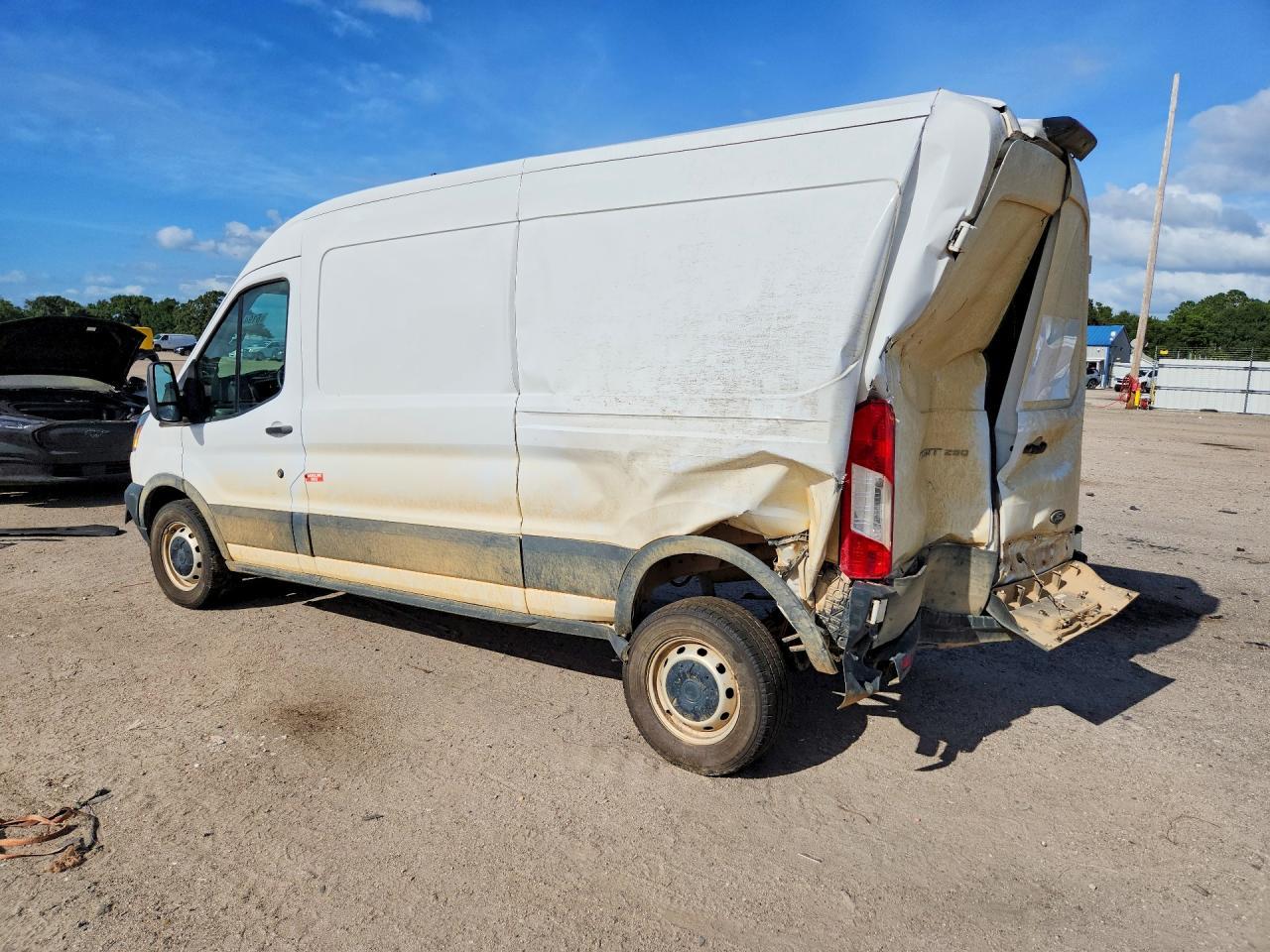 2025 Ford Transit T- - Delivery Van - Фото 2