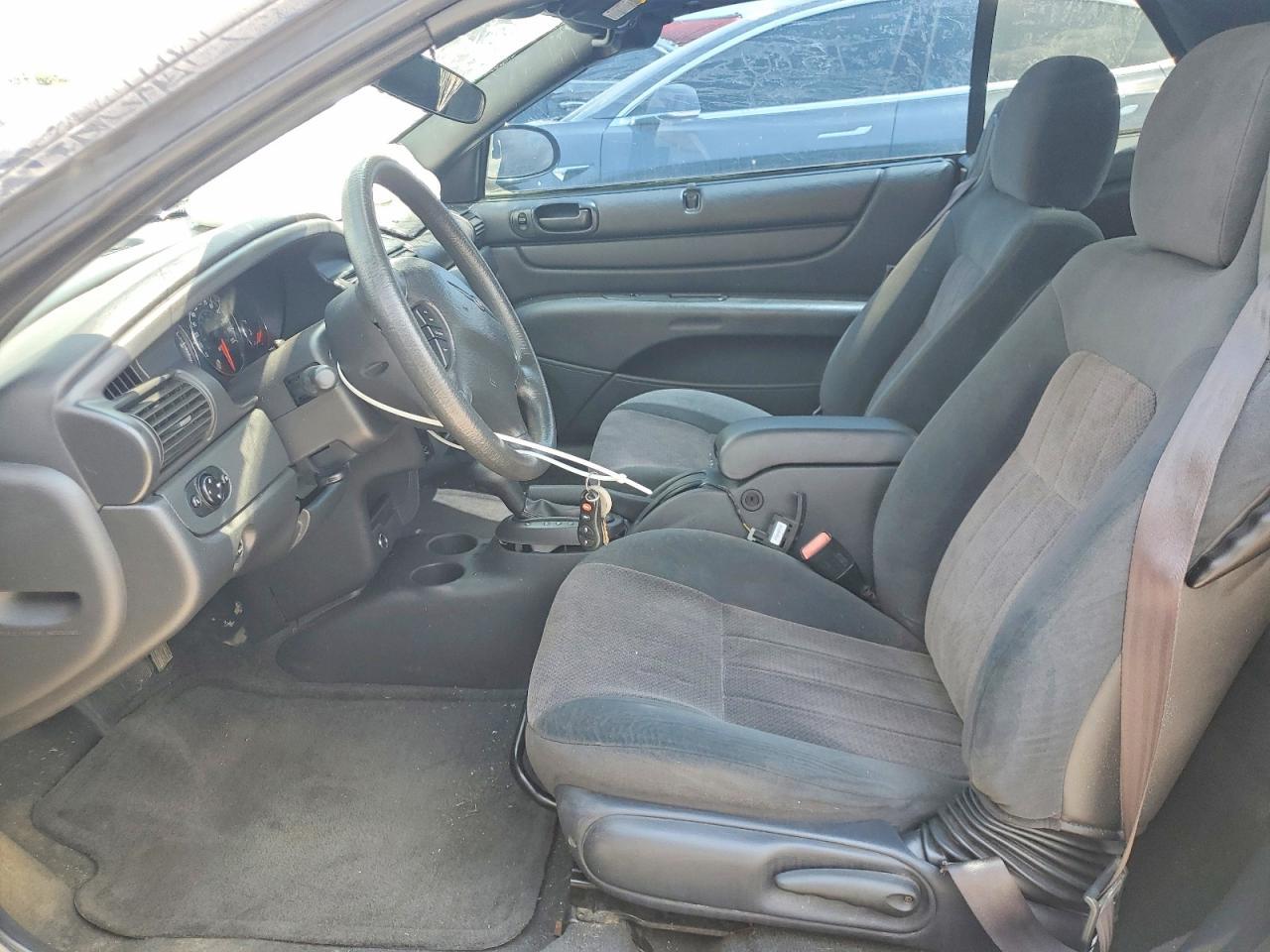 2004 Chrysler Sebring Lx - Image 7