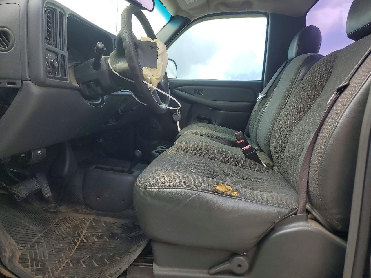 2003 GMC New Sierra K1500 - Фото 7