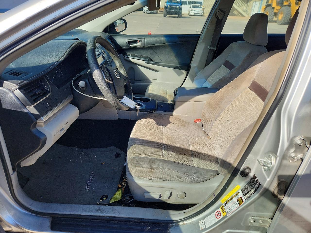 2012 Toyota Camry Le - Фото 7