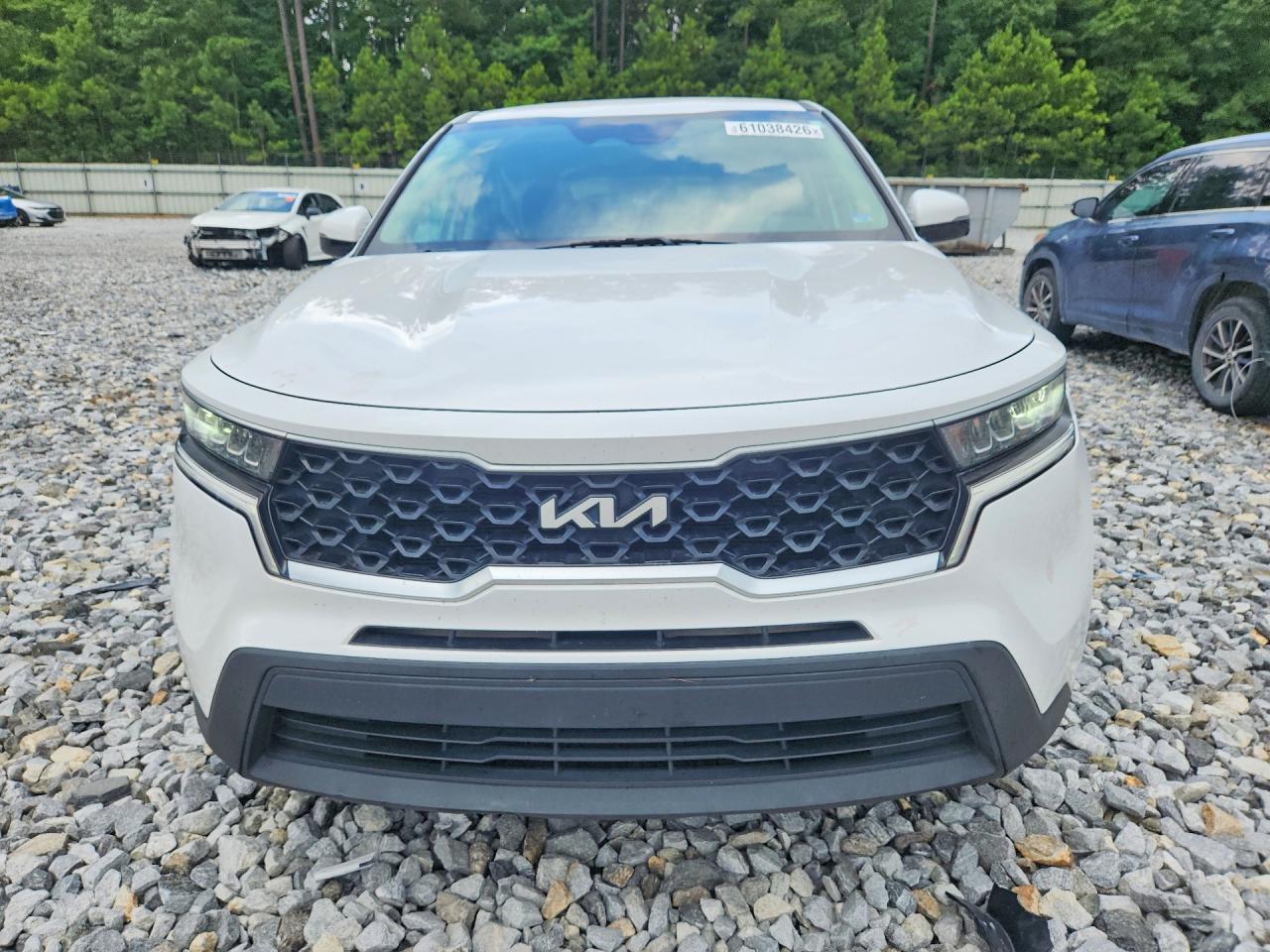 2022 Kia Sorento Lx - Image 5