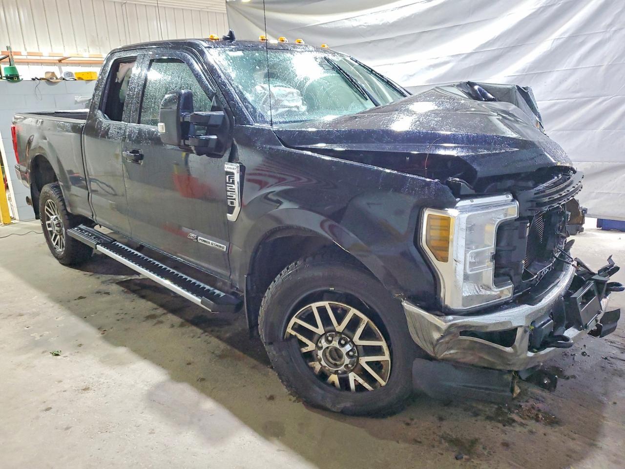 2019 Ford F250 Super Duty - Image 4
