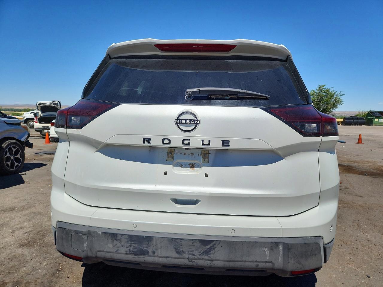 2026 Nissan Rogue Dark Armor - Фото 6