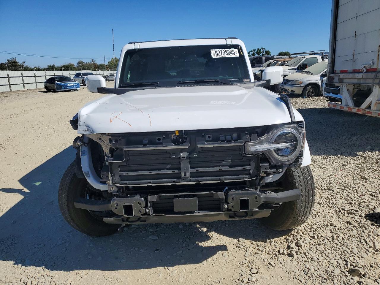 2025 Ford Bronco Outer Banks - Image 5