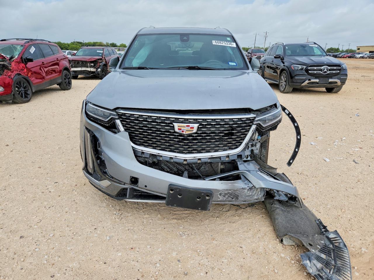 2025 Cadillac Xt6 Premium Luxury - Image 5