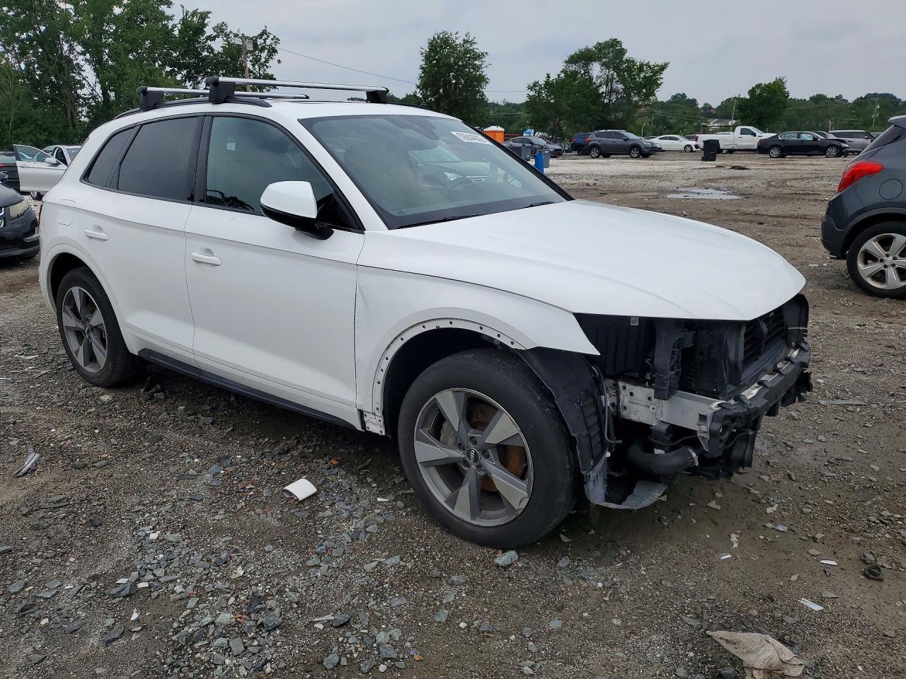 2020 Audi Q5 Premium - Image 4