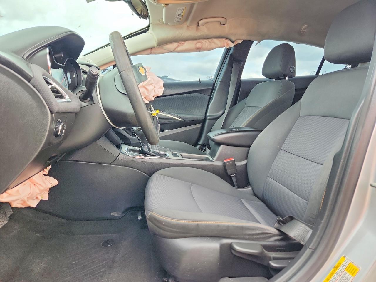 2018 Chevrolet Cruze Ls - Image 7