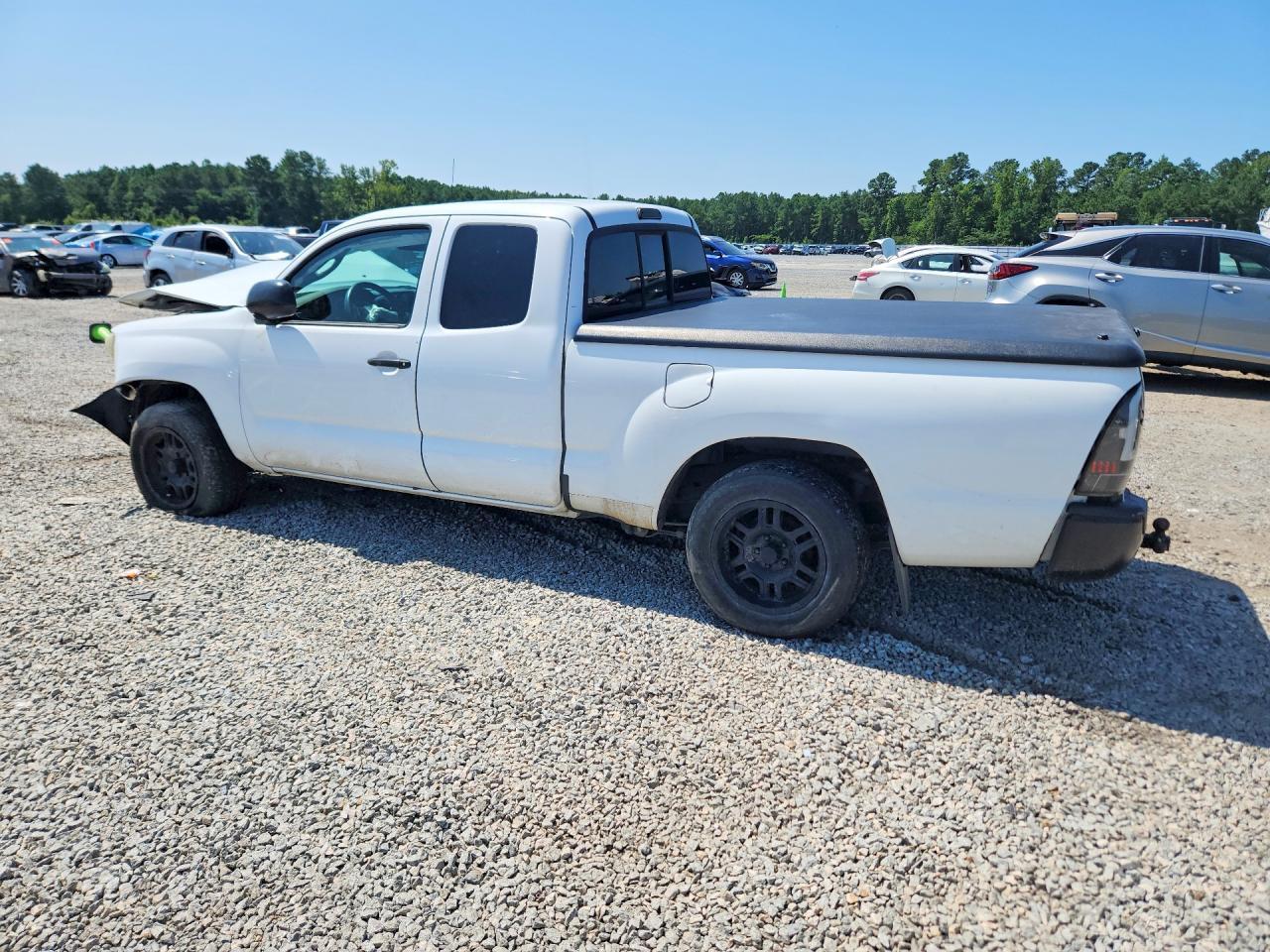 2015 Toyota Tacoma Base - Фото 2