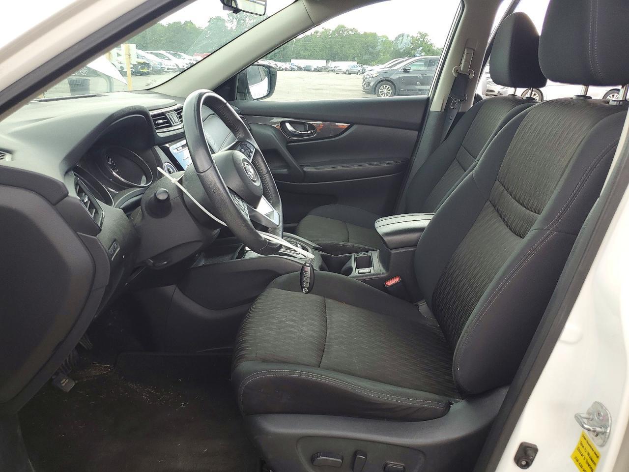 2017 Nissan Rogue S - Image 7