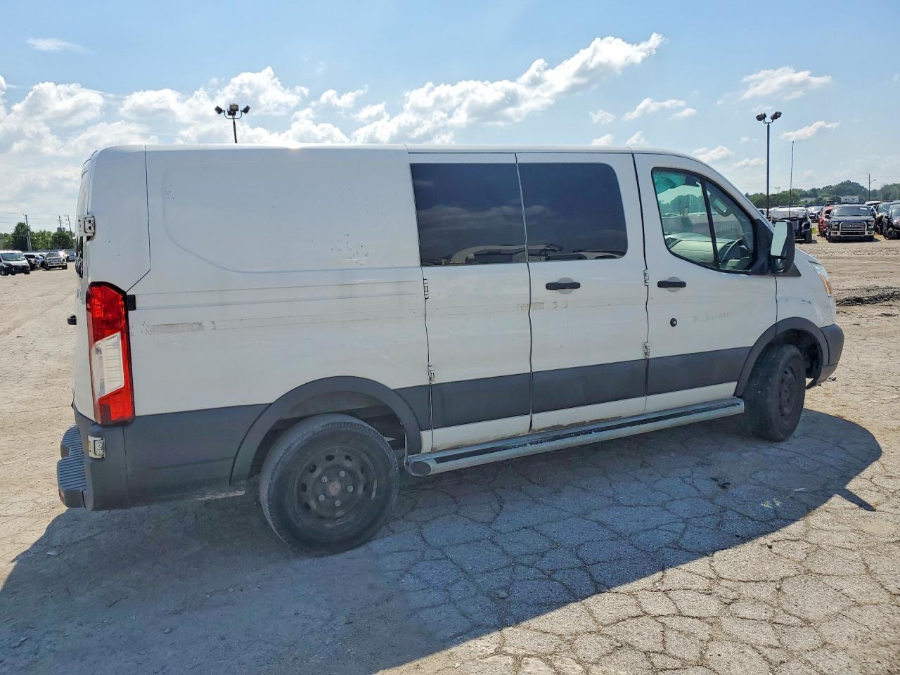 2016 Ford Transit T-250 - Фото 3
