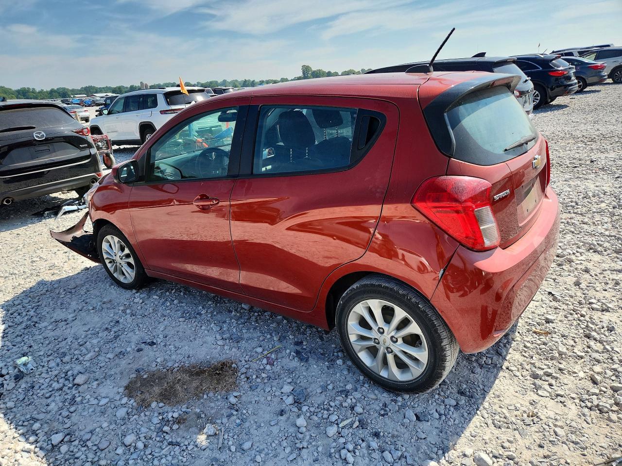2021 Chevrolet Spark 1Lt - Фото 2