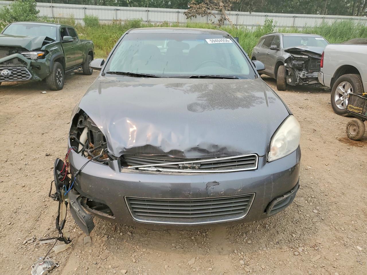 2010 Chevrolet Impala - Фото 5