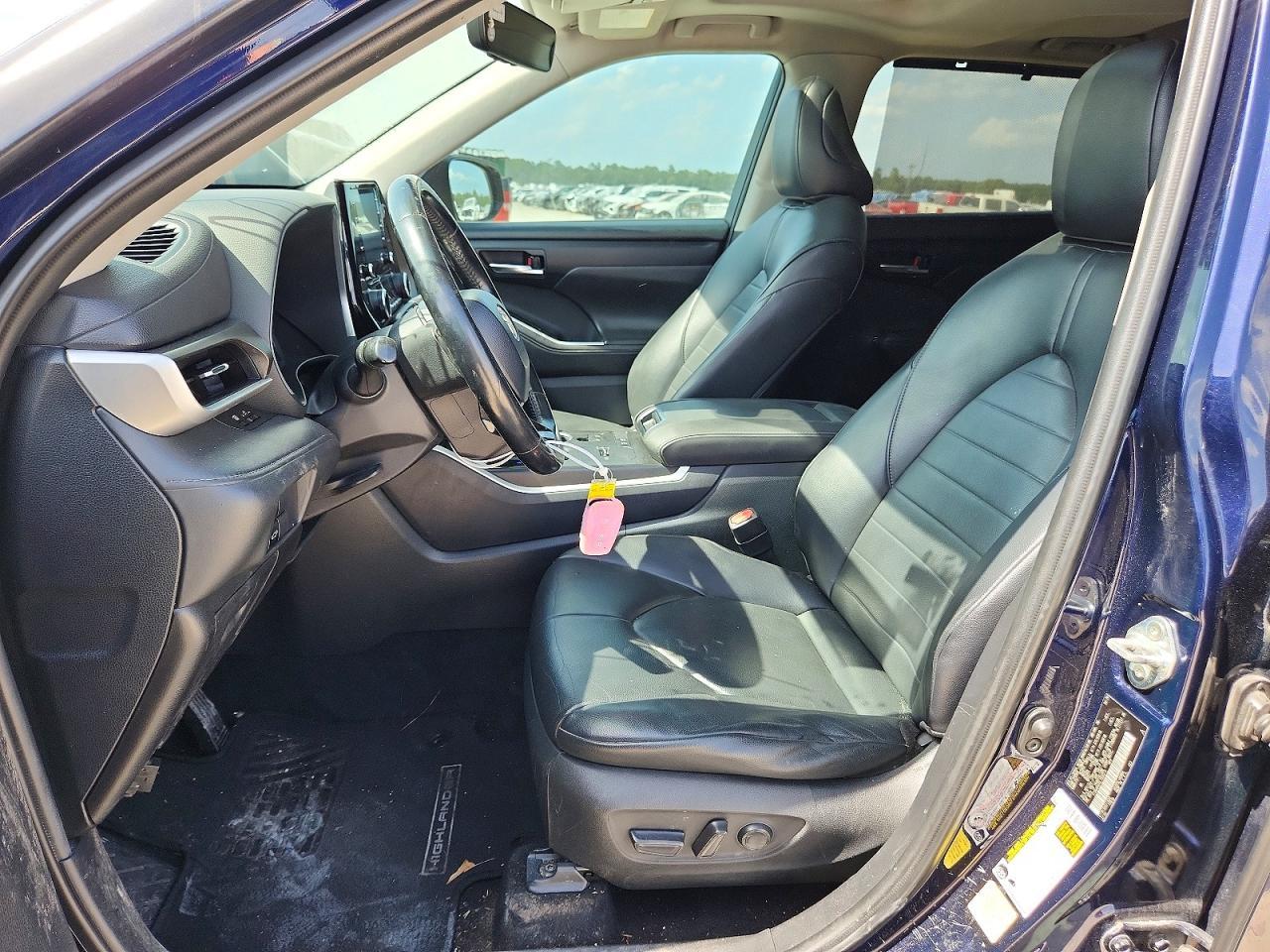 2020 Toyota Highlander Hybrid Xle - Image 7