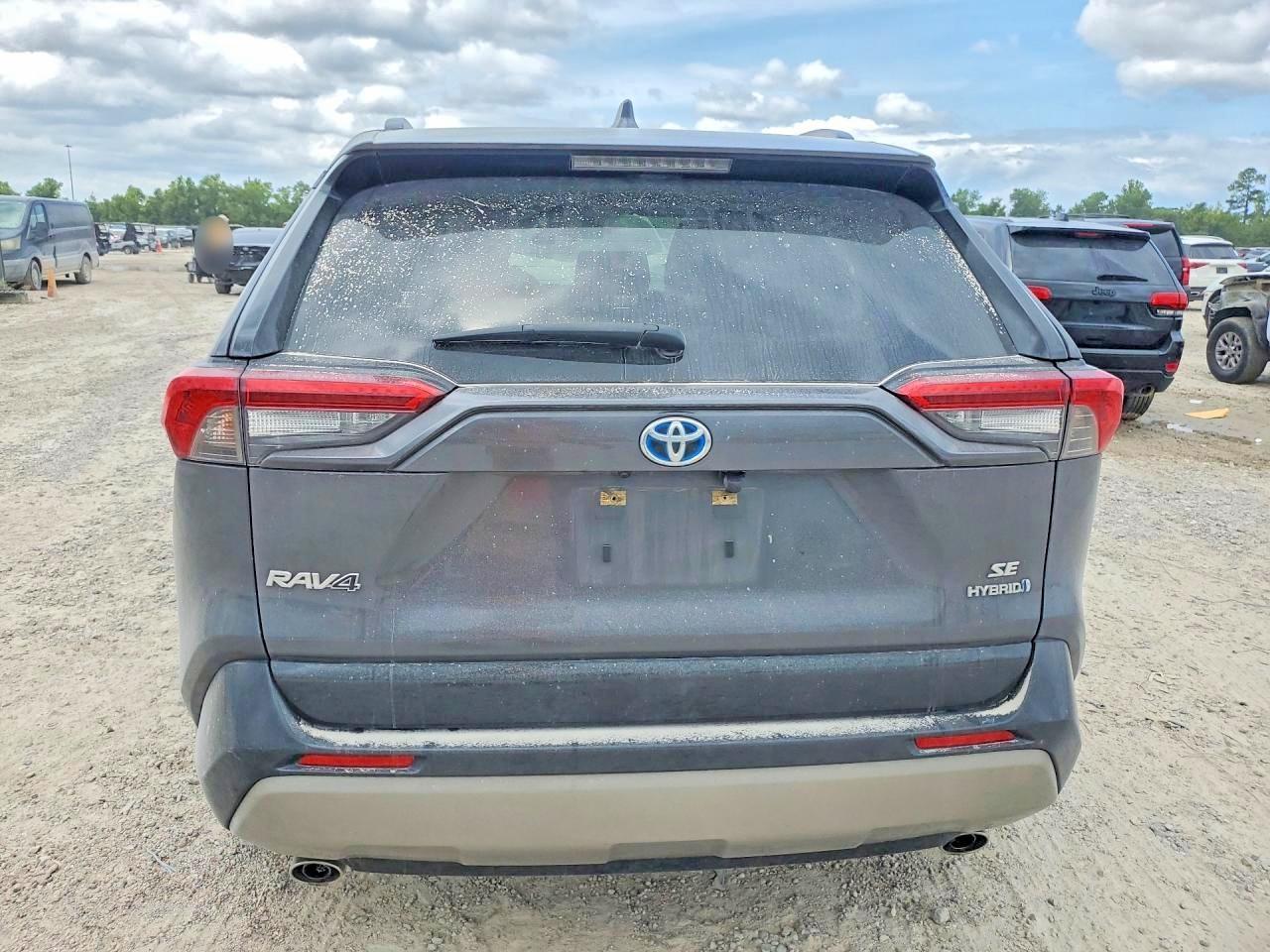 2022 Toyota Rav4 Se - Фото 6