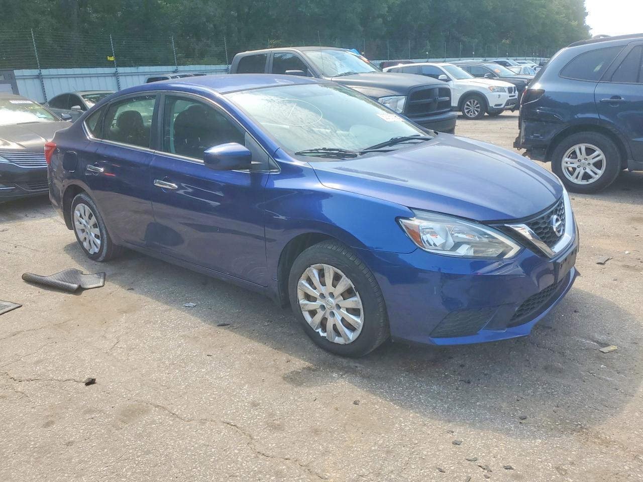 2016 Nissan Sentra S - Image 4