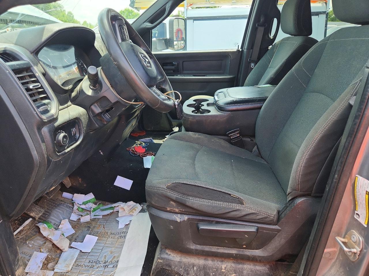 2022 Ram 3500 Tradesman - Image 7
