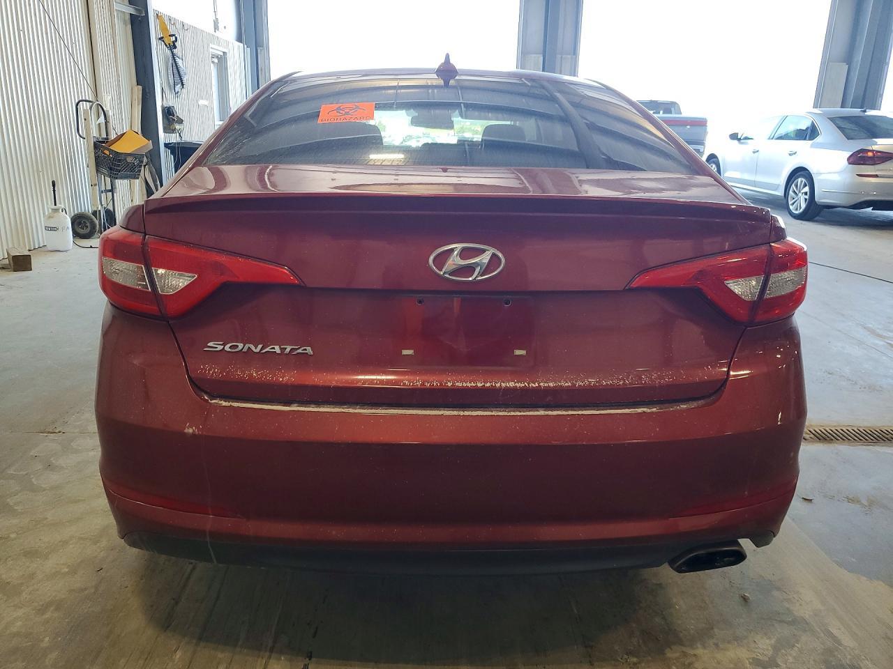 2015 Hyundai Sonata - Фото 6