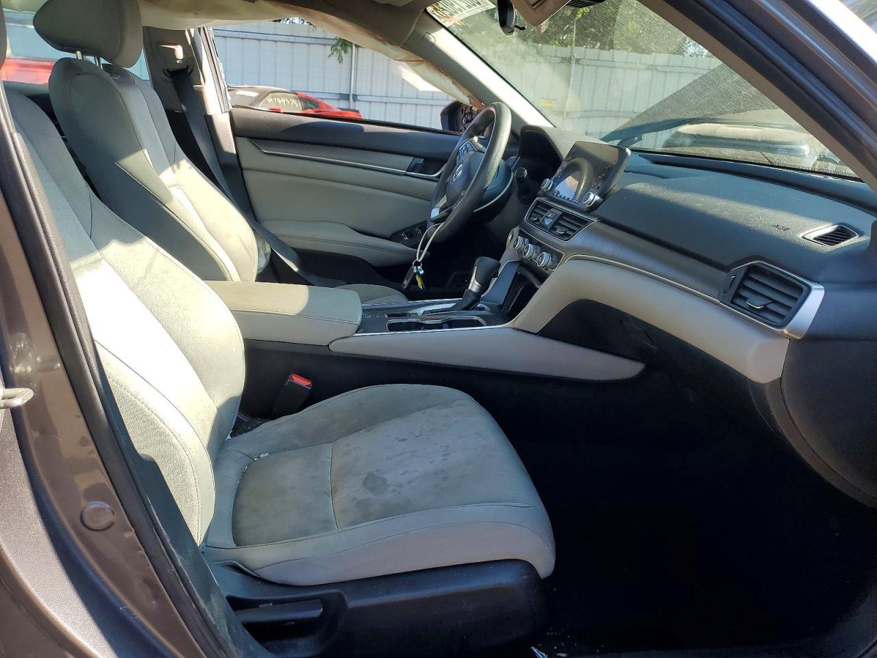2020 Honda Accord Lx - Фото 7