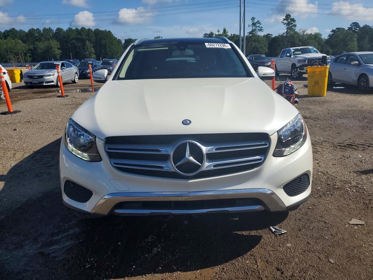 2017 Mercedes-Benz Glc 300 - Image 5