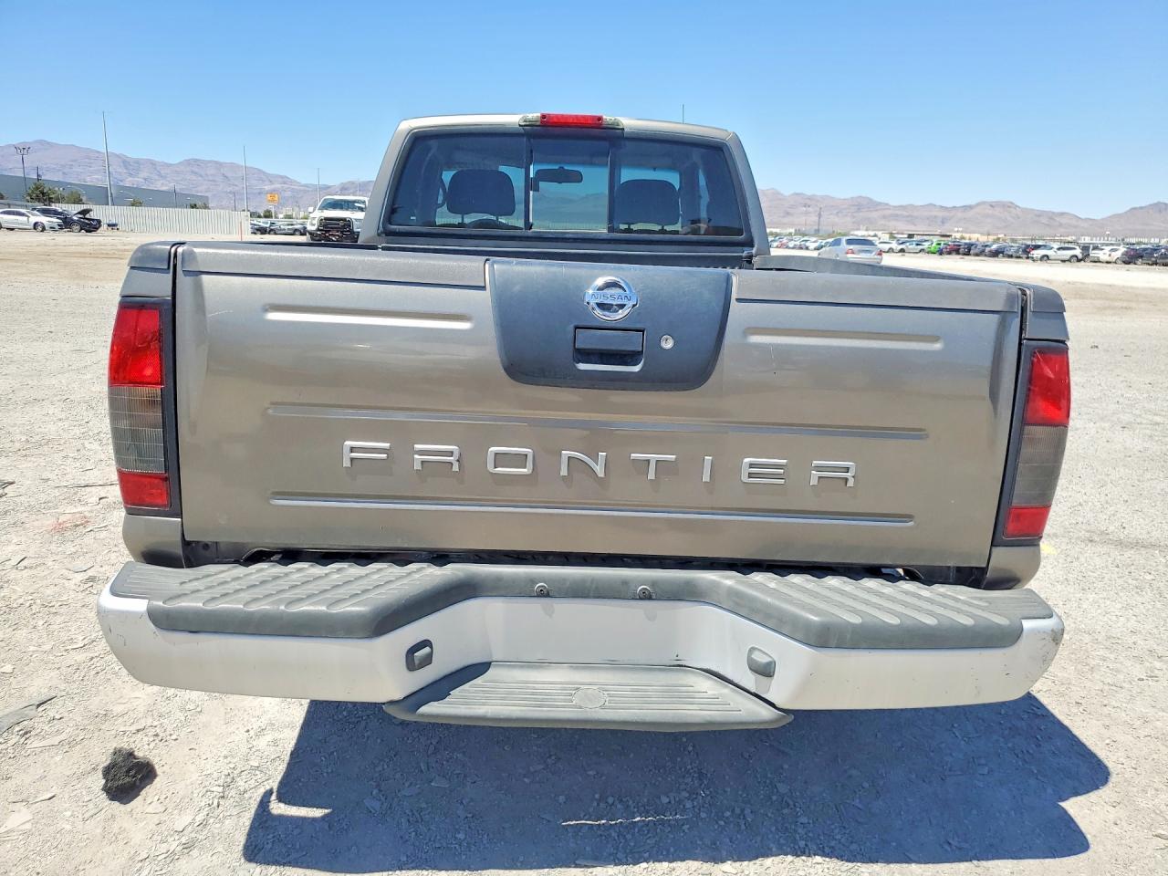 2003 Nissan Frontier - Image 6