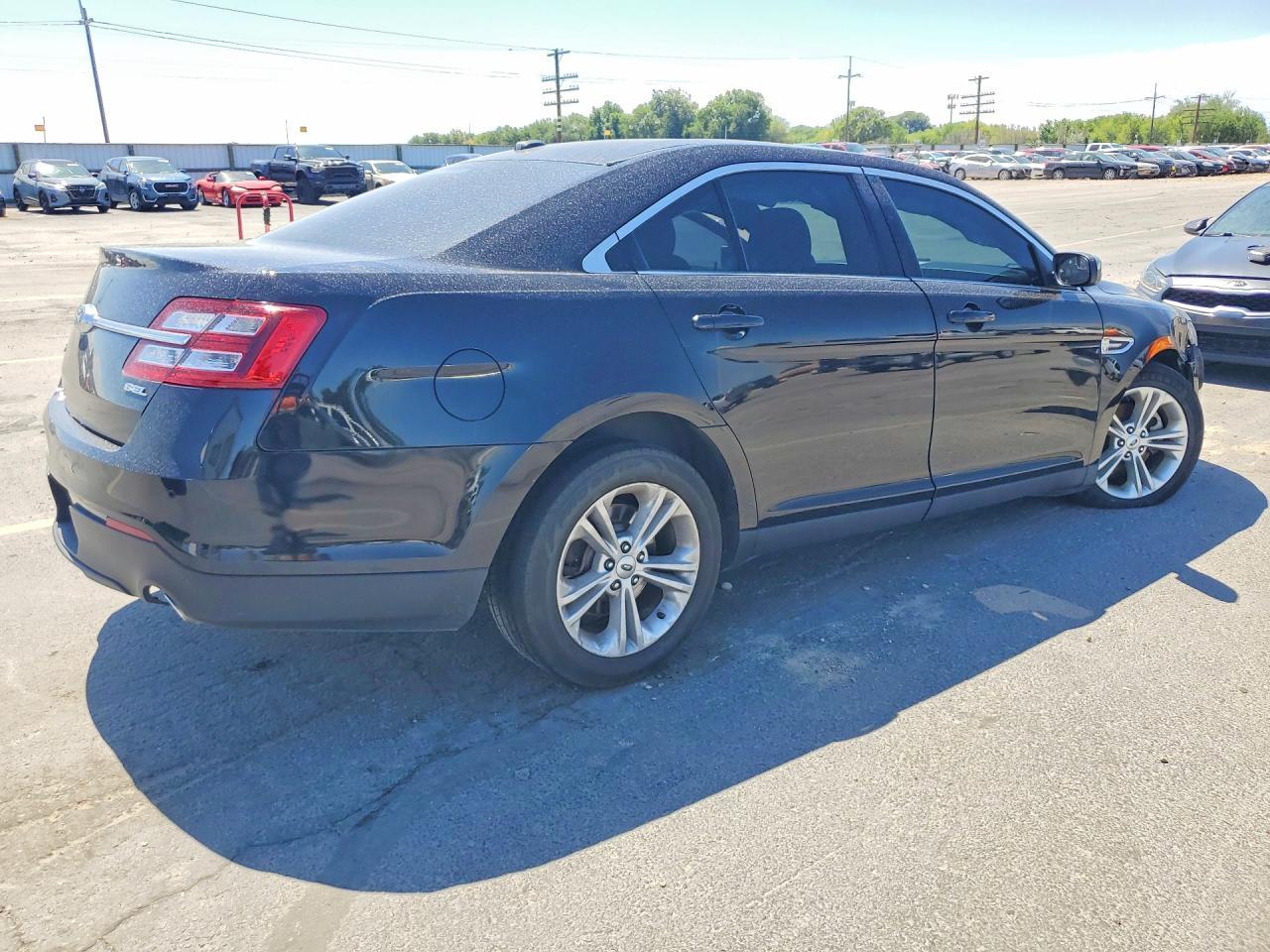 2019 Ford Taurus Sel - Фото 3