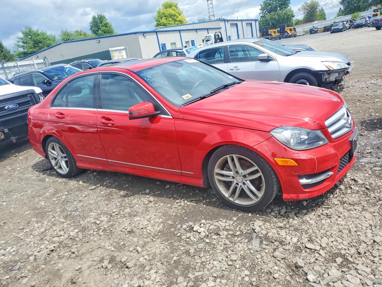 2013 Mercedes-Benz C 250 - Image 4