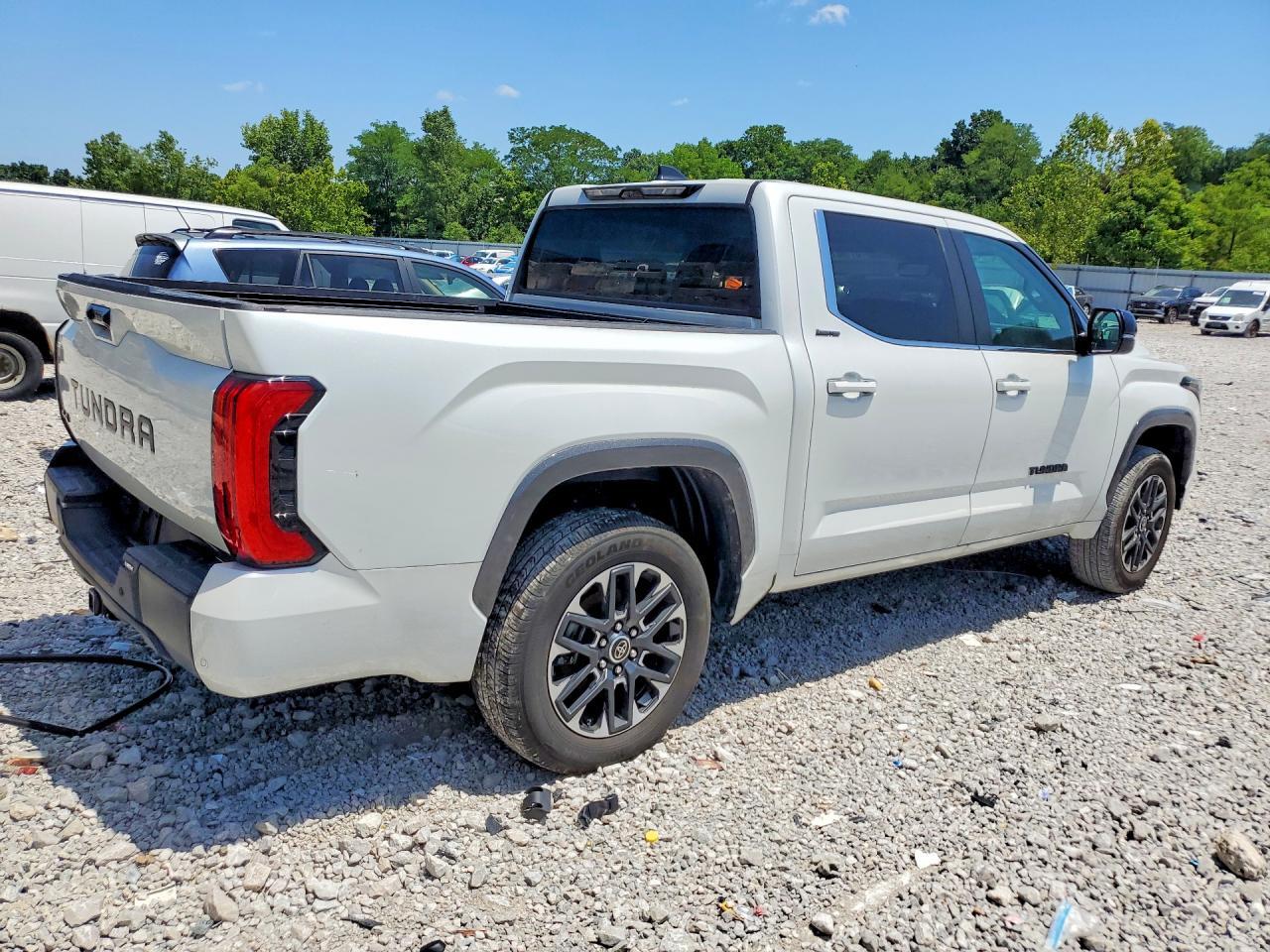 2024 Toyota Tundra Limited Hv - Image 3