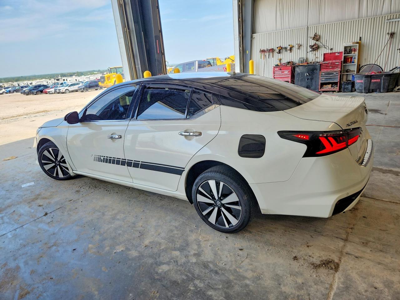2019 Nissan Altima Sv - Фото 2