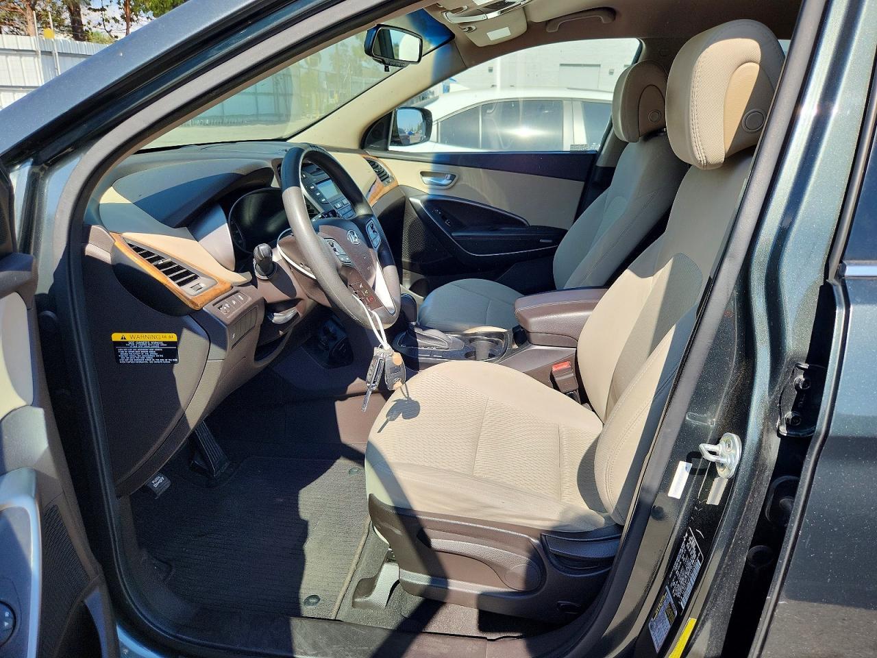2014 Hyundai Santa Fe Sport 2.4L - Image 7