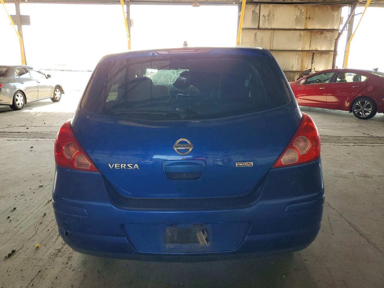 2012 Nissan Versa 1.8 S - Фото 6