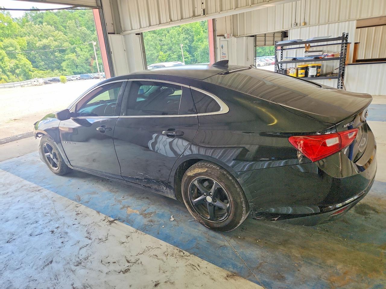2016 Chevrolet Malibu Ls - Image 2