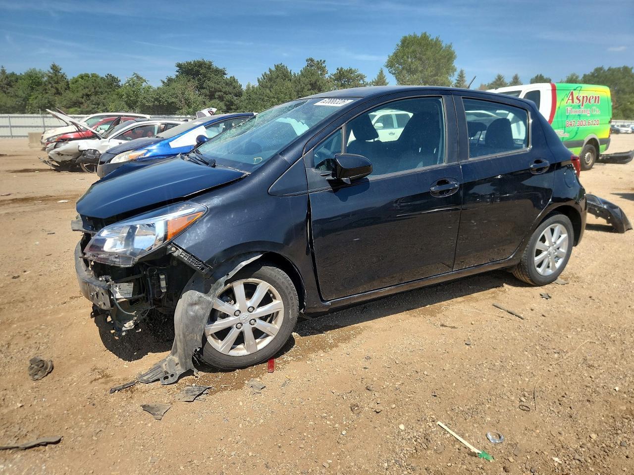 2016 Toyota Yaris 5-Door Le