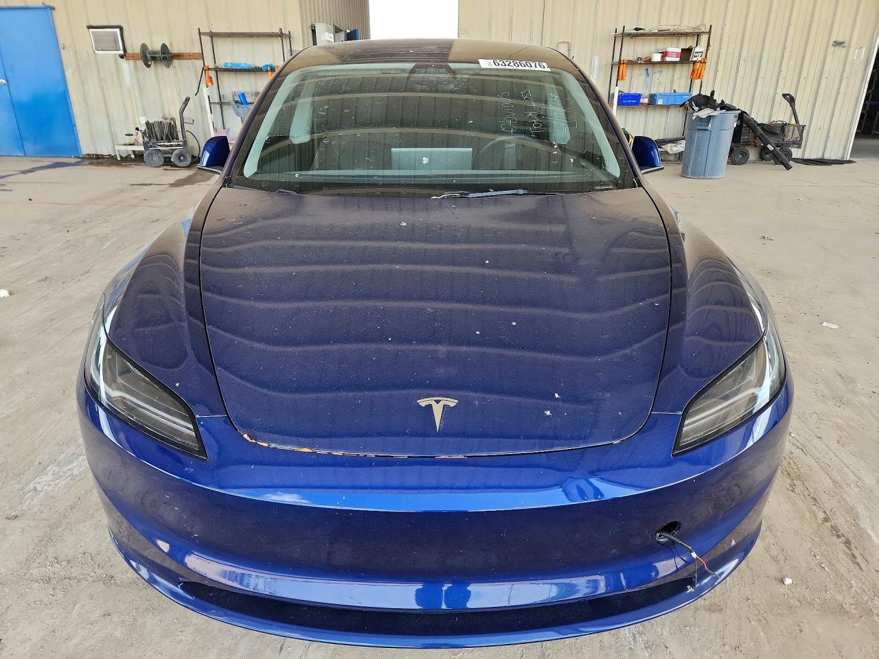 2024 Tesla Model 3 - Фото 5