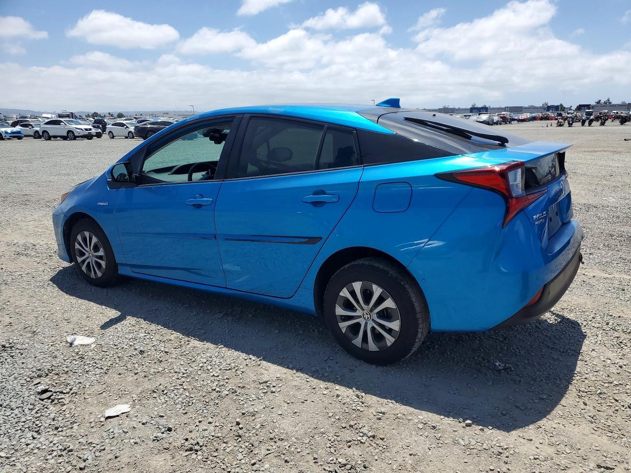 2019 Toyota Prius Le Awd-E - Фото 2