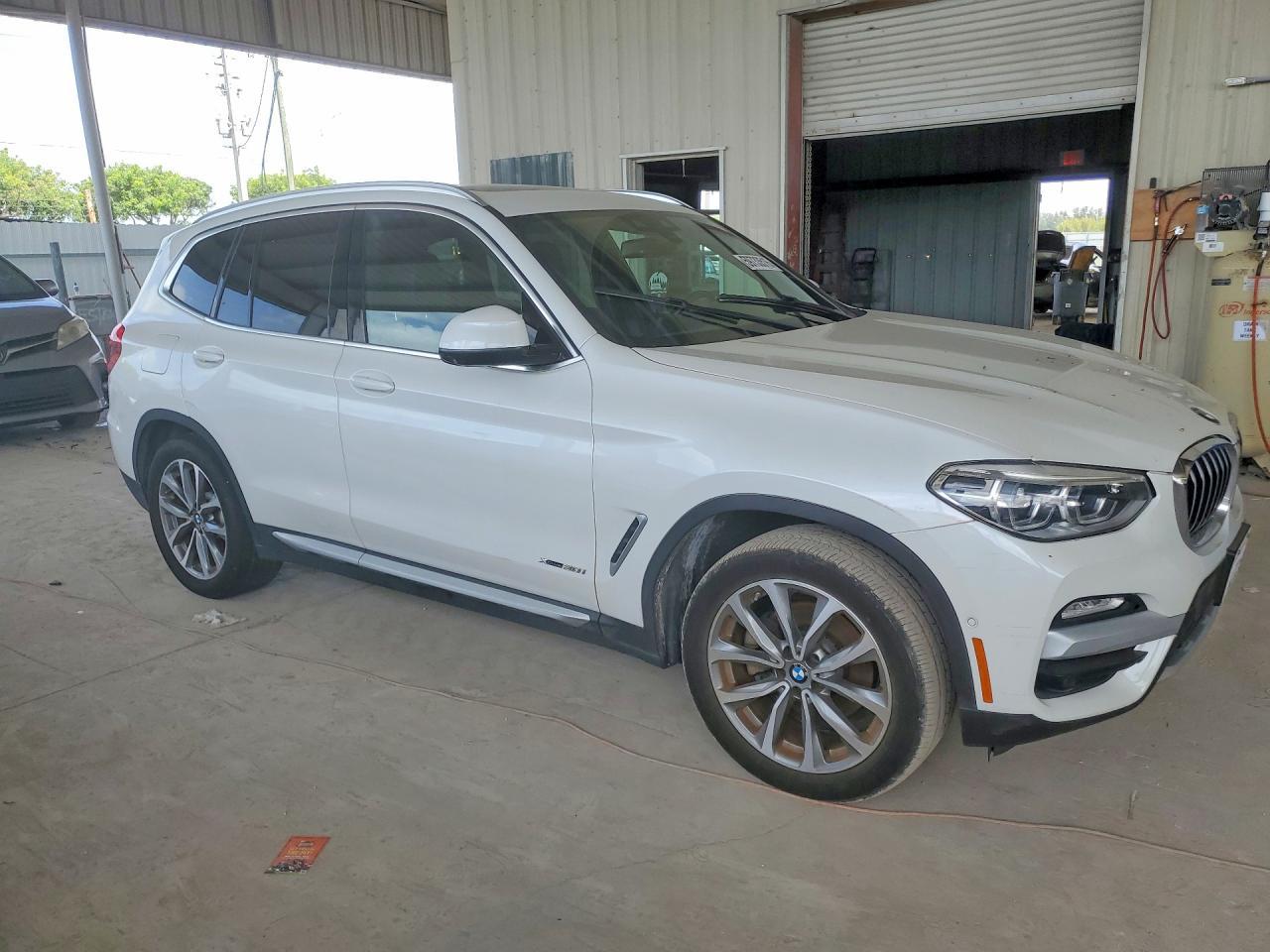 2018 BMW X3 xDrive30I - Image 4