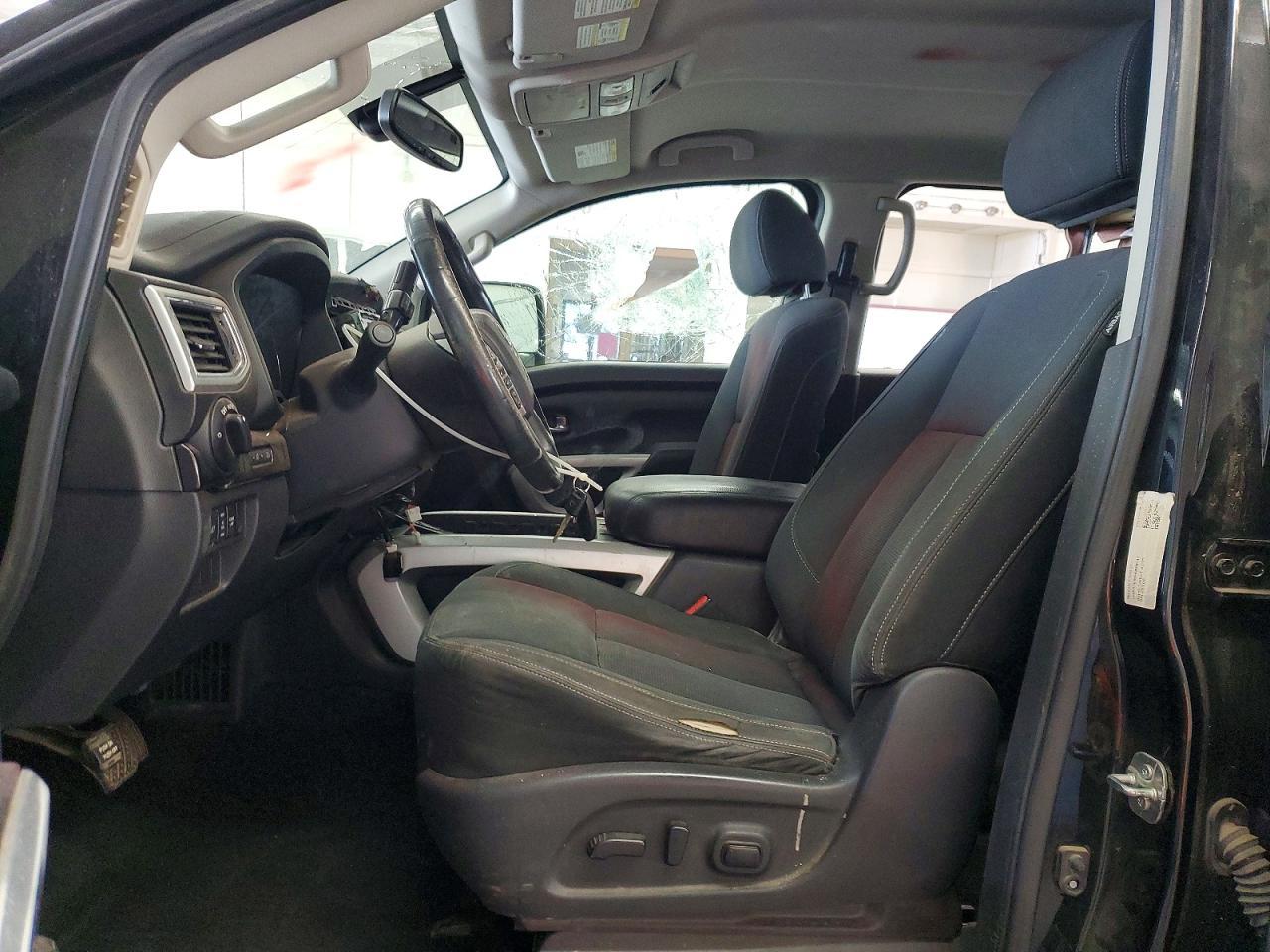 2017 Nissan Titan S - Image 7
