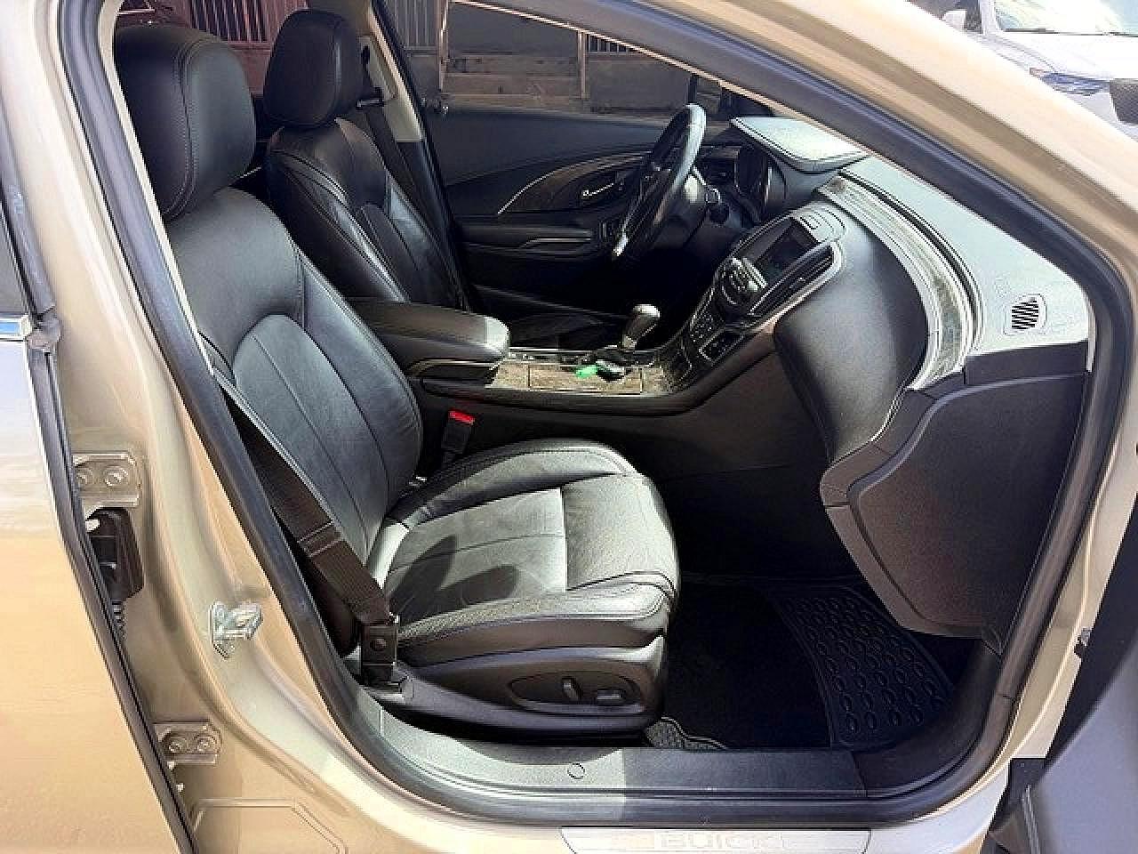 2016 Buick Lacrosse - Image 7