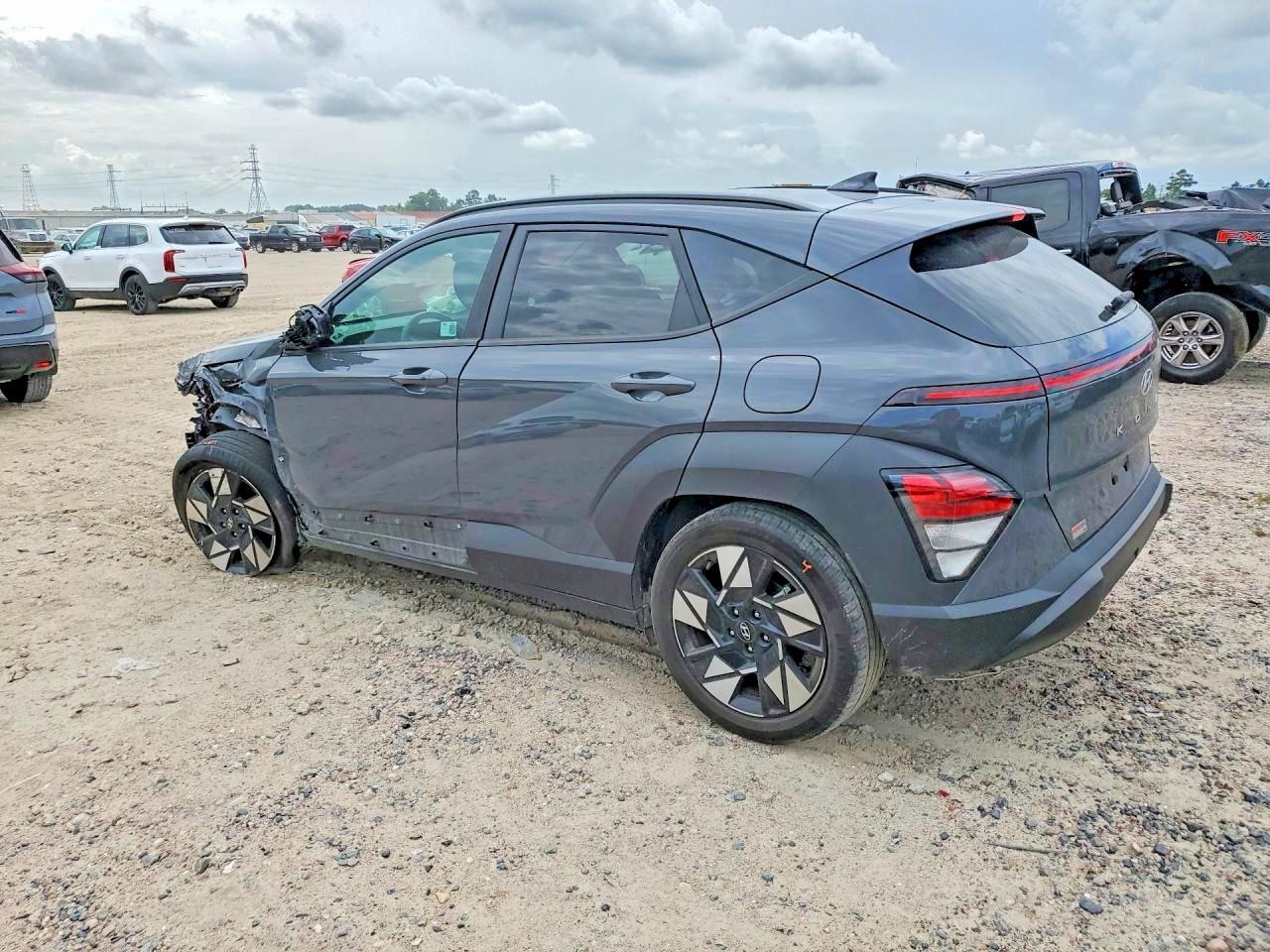 2024 Hyundai Kona Sel - Фото 2