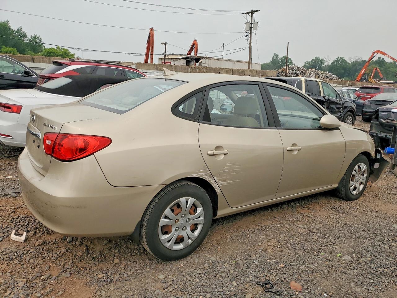 2010 Hyundai Elantra Gls - Фото 3