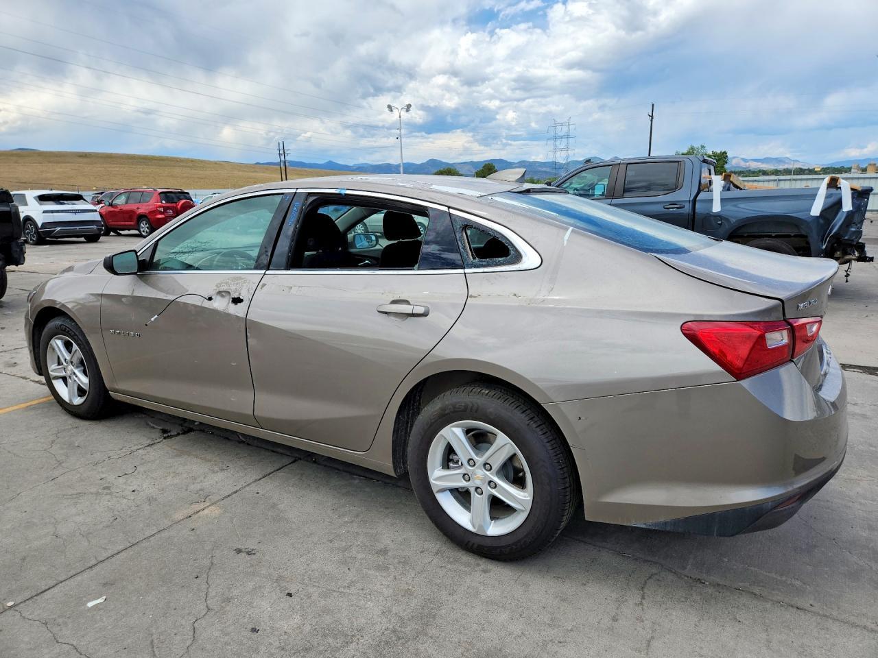 2023 Chevrolet Malibu Lt - Фото 2