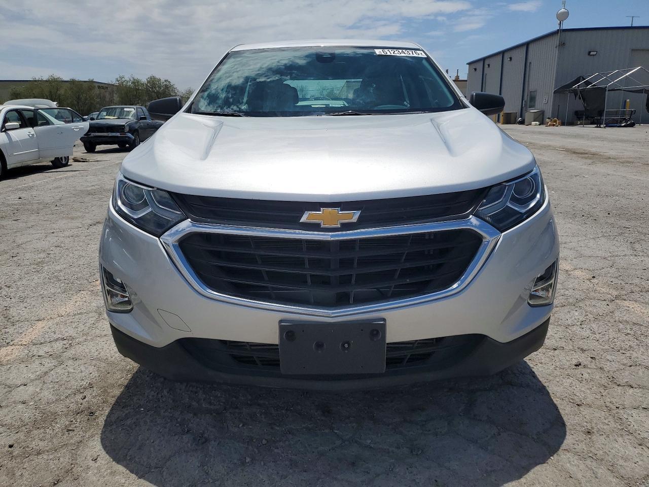 2020 Chevrolet Equinox Ls - Фото 5