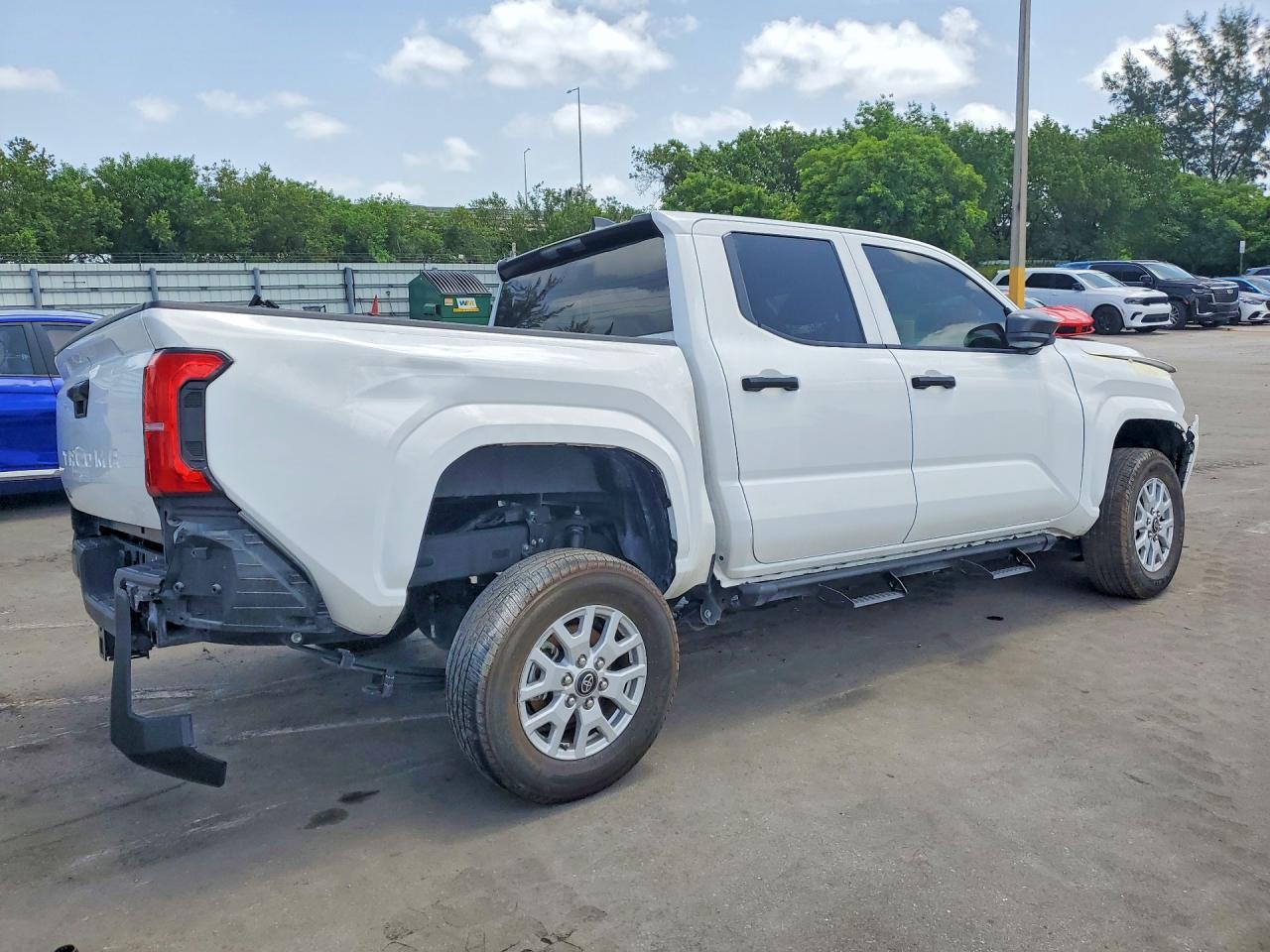 2025 Toyota Tacoma Sr - Фото 3