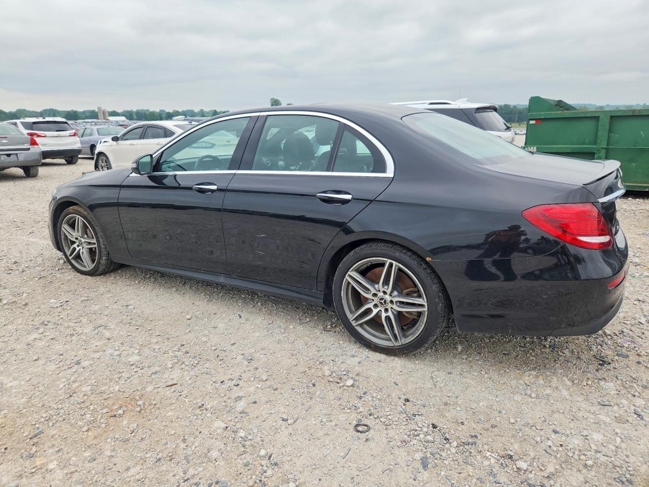 2018 Mercedes-Benz E 400 4Matic - Image 2