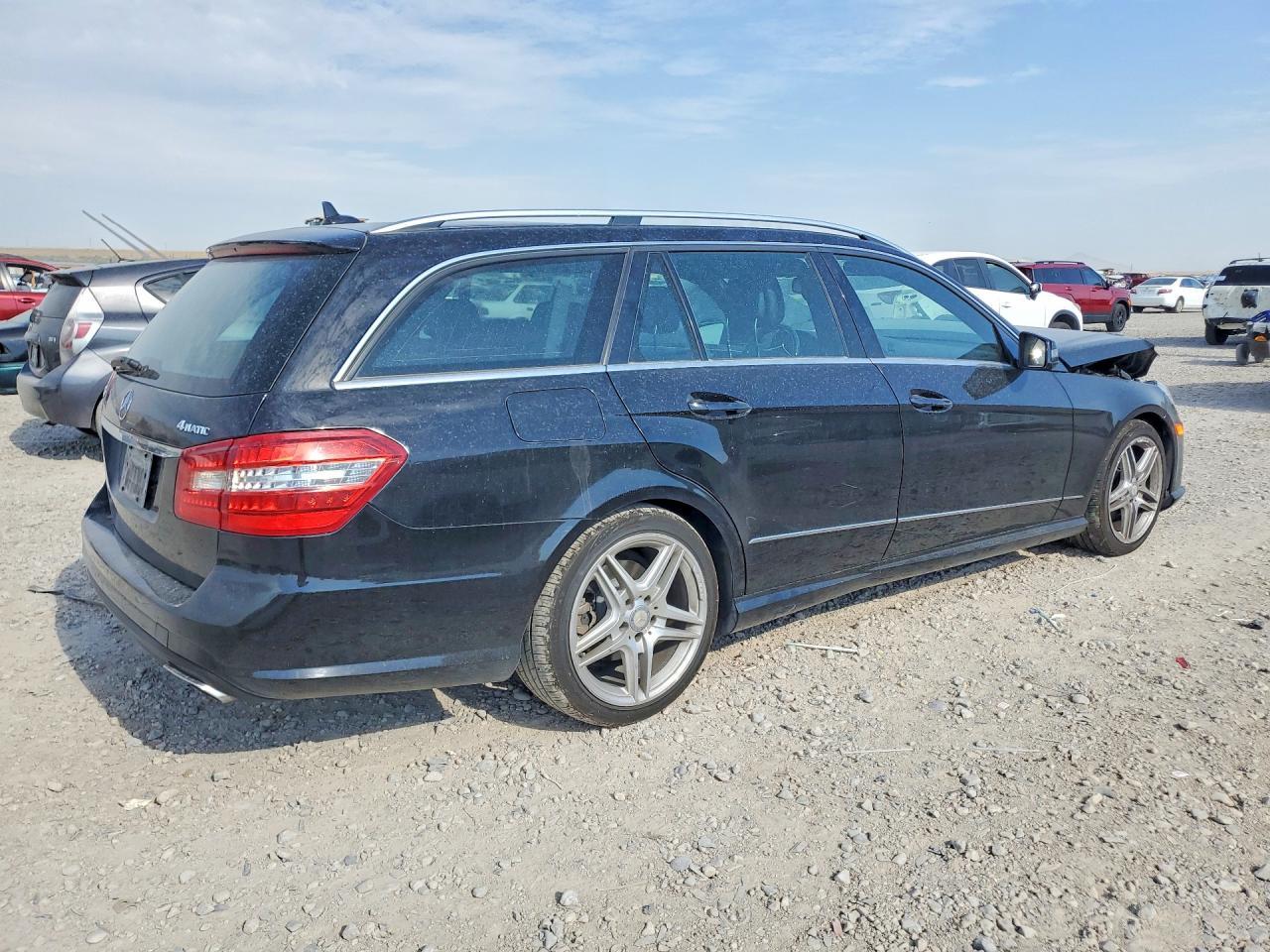 2011 Mercedes-Benz E 350 4Matic Wagon - Фото 3