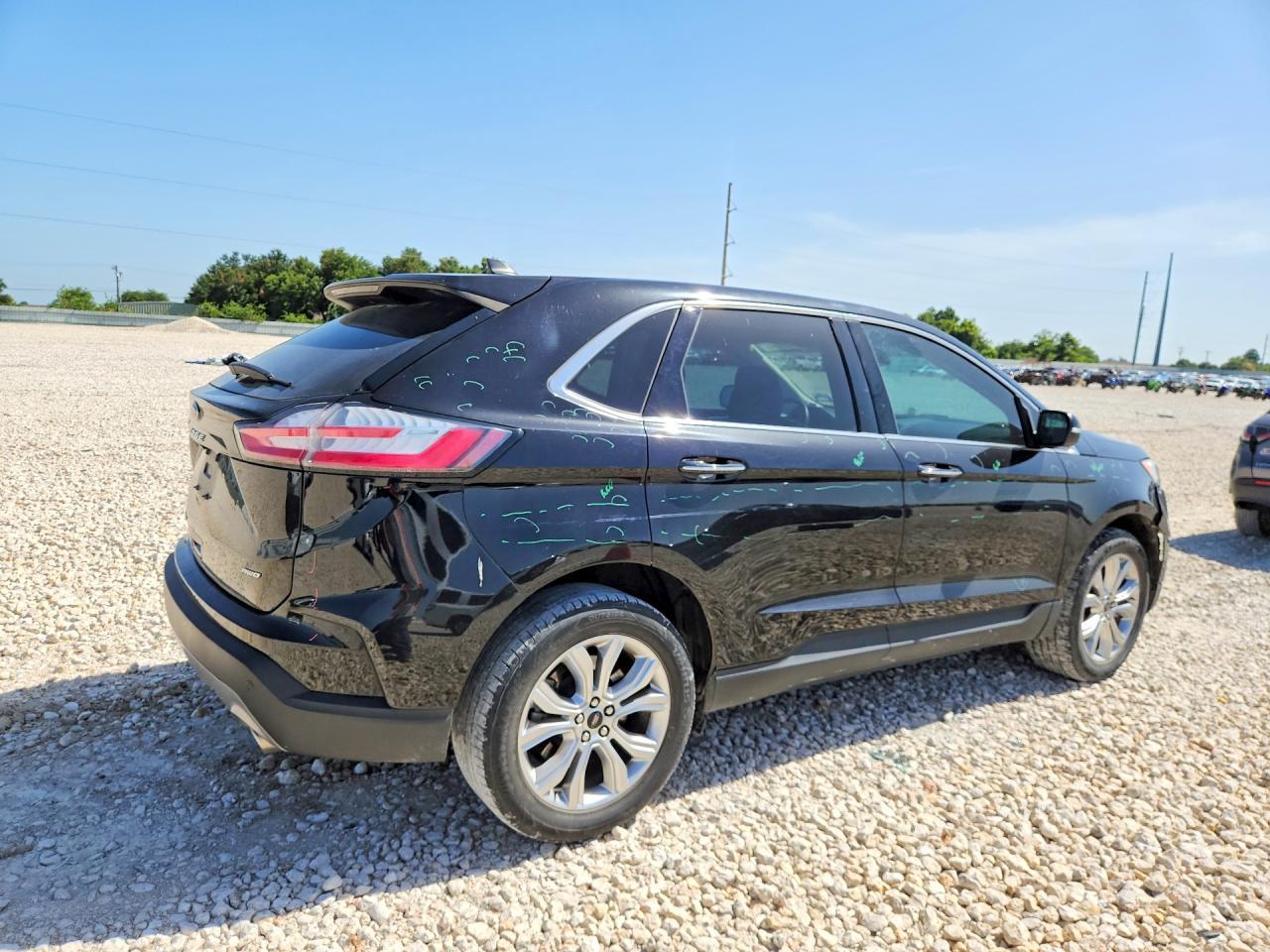 2023 Ford Edge Titanium - Фото 3