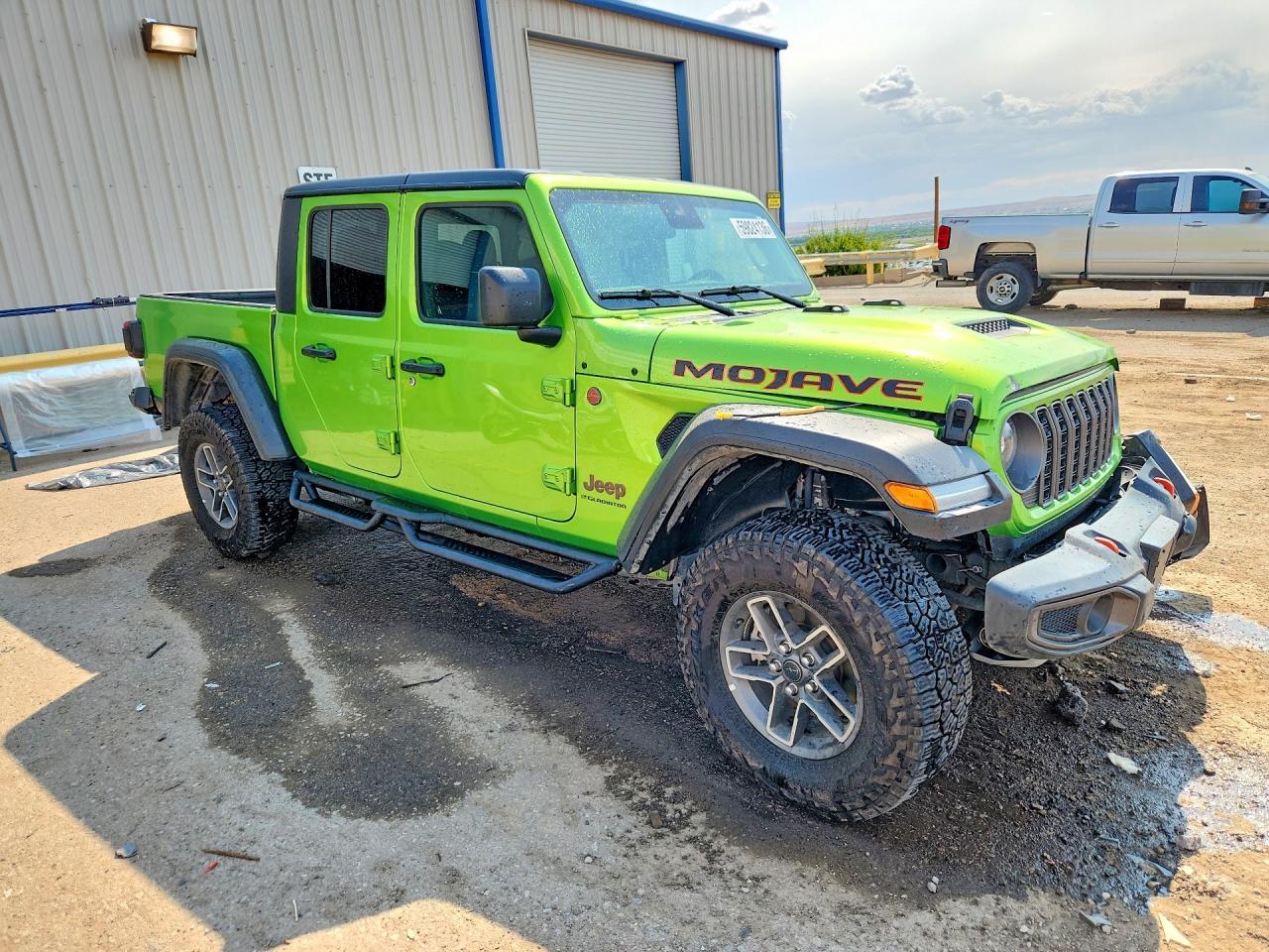 2025 Jeep Gladiator Mojave - Image 4